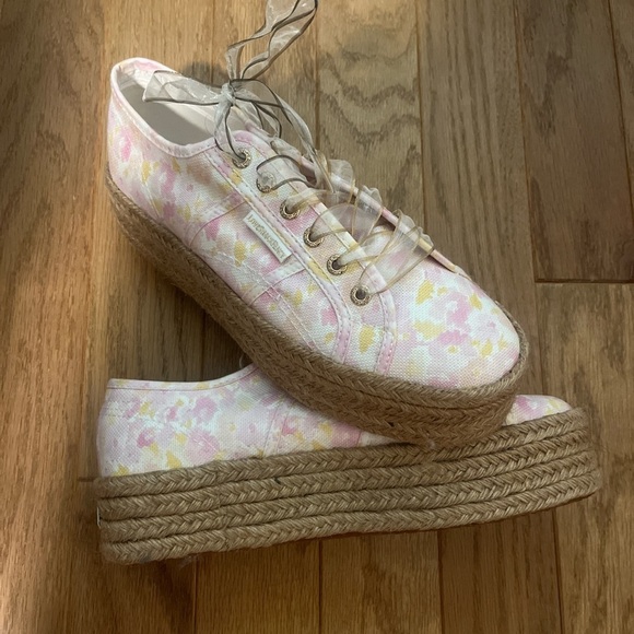loveshackfancy sneakers - Picture 1 of 4